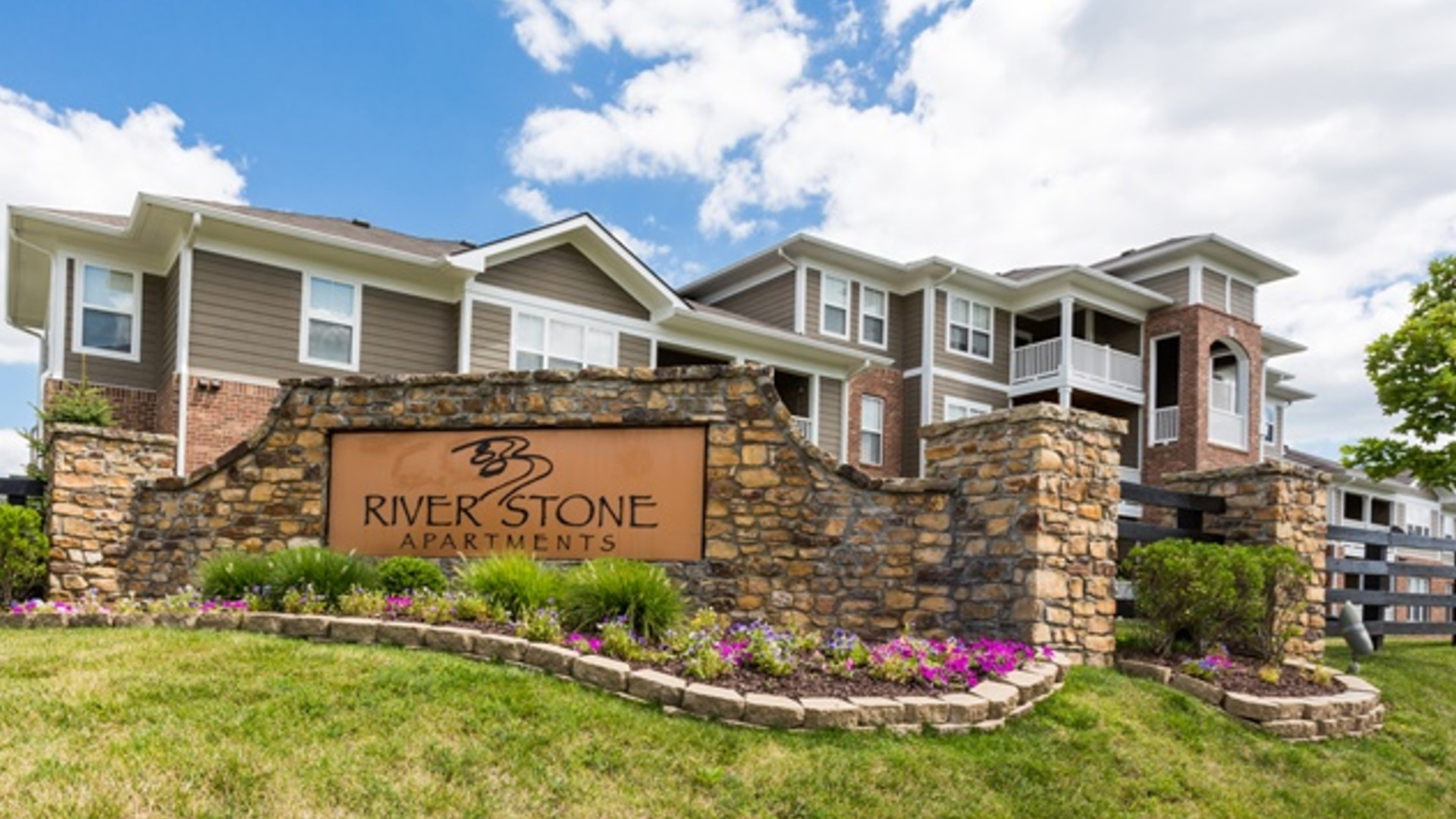 riverstone1