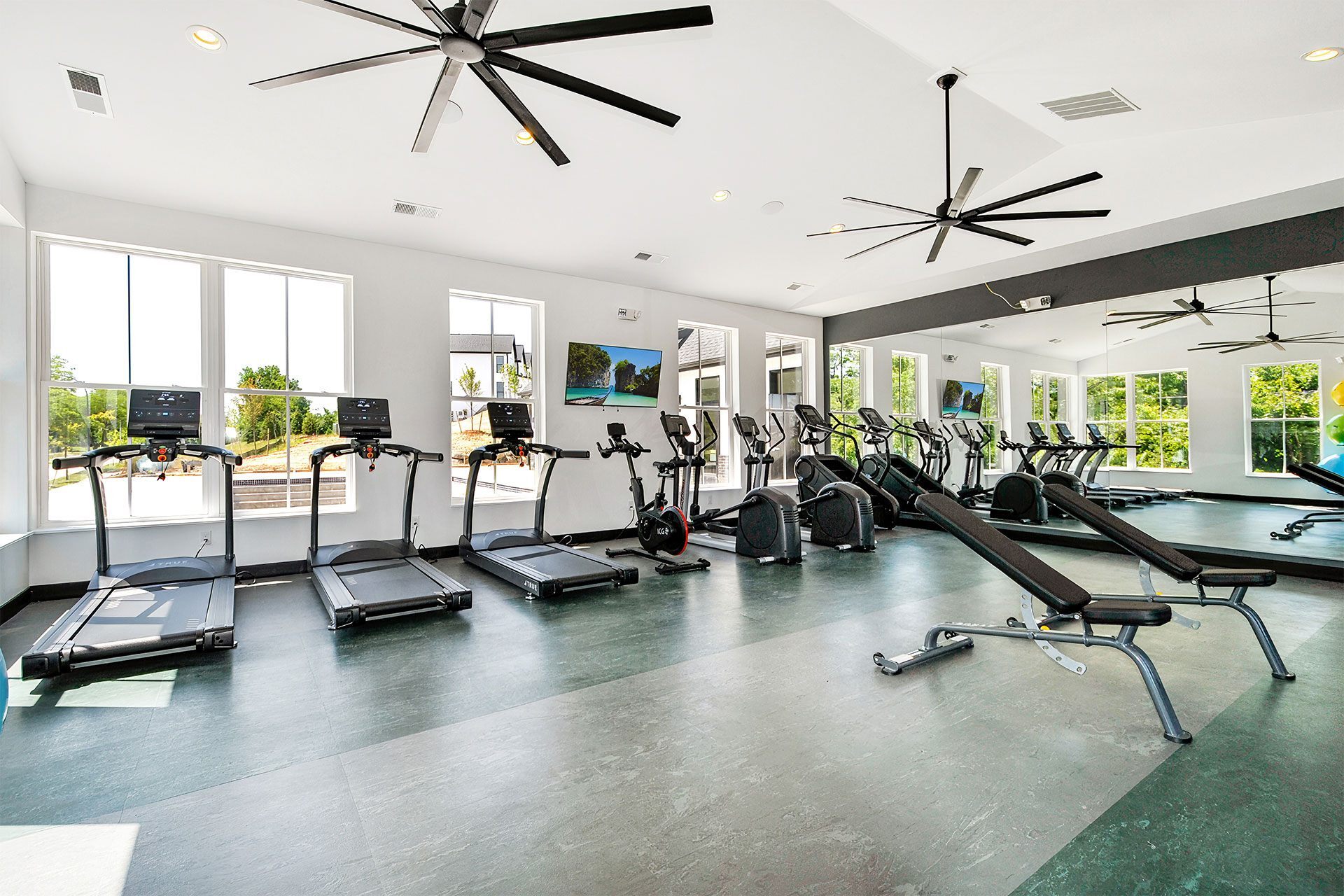 Avant ann arbor fitness center